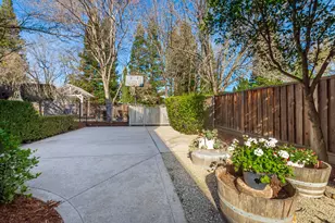 5027 Castle Combes Ct, Granite Bay, CA 95746 - Photo 48