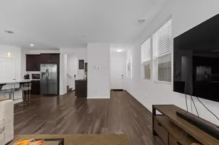 5330 Sable Wood Ln, Fair Oaks, CA 95628 - Photo 6