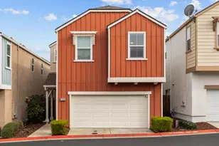 5330 Sable Wood Ln, Fair Oaks, CA 95628 - Photo 2