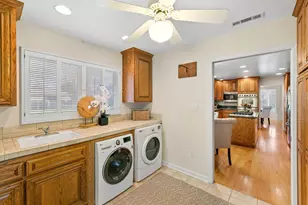 215 Toyon Dr, Woodland, CA 95695 - Photo 40