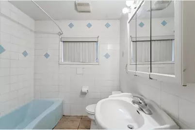 4529 E Briggsmore Avenue, Modesto, CA 95355 - Photo 26