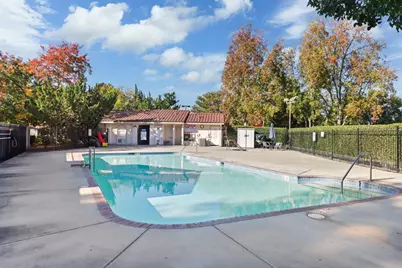 7325 Sunsilver Lane, Sacramento, CA 95828 - Photo 52