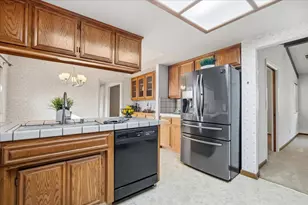 363 Diamond Oaks Rd, Roseville, CA 95678 - Photo 18