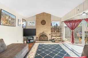 4920 Springfield Way, Sacramento, CA 95841 - Photo 10