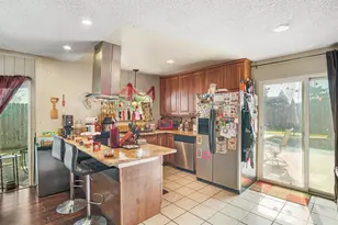 4920 Springfield Way, Sacramento, CA 95841 - Photo 4