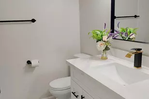 5 Bolinas Ct, Sacramento, CA 95823 - Photo 22