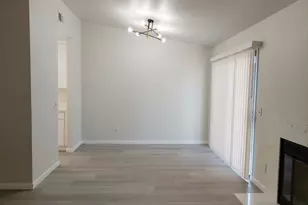 5 Bolinas Ct, Sacramento, CA 95823 - Photo 10