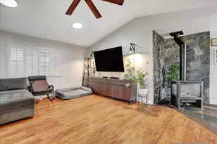 11385 Francis Dr, Grass Valley, CA 95949 - Photo 10