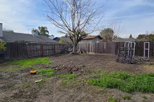 1904 Tours Dr, Stockton, CA 95210 - Photo 24