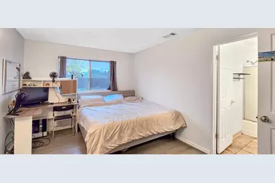 1904 Tours Drive, Stockton, CA 95210 - Photo 18