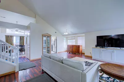 814 Casa Court, Los Banos, CA 93635 - Photo 8