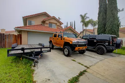 814 Casa Court, Los Banos, CA 93635 - Photo 2