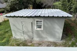 24005 Fowler Ave, Colfax, CA 95713 - Photo 14