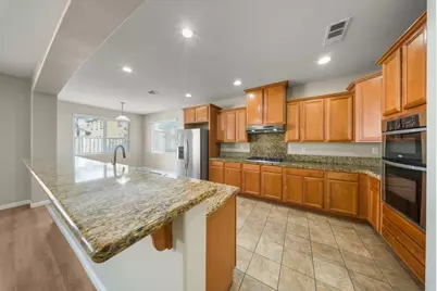 16766 Gold Nugget Trail, Lathrop, CA 95330 - Photo 14