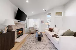 3724 Black Eagle Dr, Antelope, CA 95843 - Photo 2