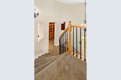 6832 Salvaterra Circle, Elk Grove, CA 95757 - Photo 30