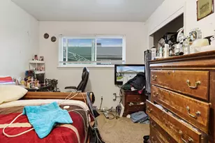 10063 Lincoln Village Dr, Sacramento, CA 95827 - Photo 8