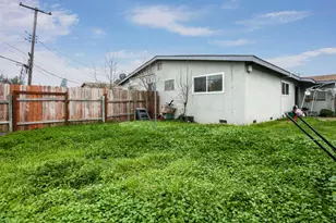 10063 Lincoln Village Dr, Sacramento, CA 95827 - Photo 14