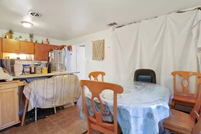 10063 Lincoln Village Drive, Sacramento, CA 95827 - Photo 18