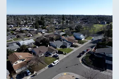 5908 Hickorywood Way, Citrus Heights, CA 95621 - Photo 44