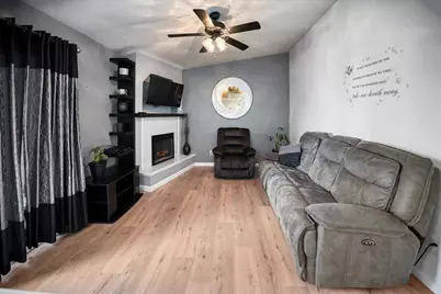 5908 Hickorywood Way, Citrus Heights, CA 95621 - Photo 14