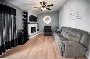 5908 Hickorywood Way, Citrus Heights, CA 95621 - Photo 14