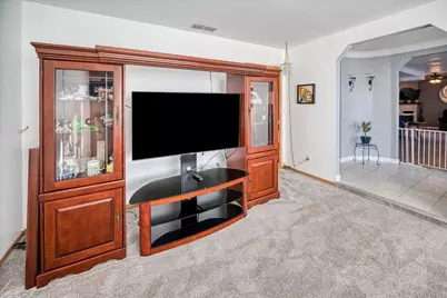 5908 Hickorywood Way, Citrus Heights, CA 95621 - Photo 6