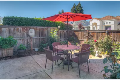 9351 Lufkin Way, Elk Grove, CA 95758 - Photo 54