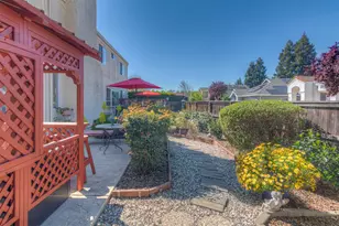 9351 Lufkin Way, Elk Grove, CA 95758 - Photo 50