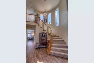 9351 Lufkin Way, Elk Grove, CA 95758 - Photo 16