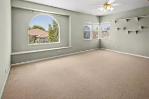 11 Loganberry Ct, Sacramento, CA 95835 - Photo 50