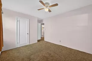 5637 La Campana Wy, Sacramento, CA 95822 - Photo 22