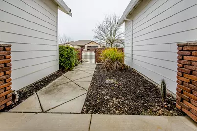 2015 Muller Drive, Woodland, CA 95776 - Photo 2