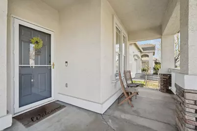 3818 Renwick Avenue, Elk Grove, CA 95758 - Photo 4