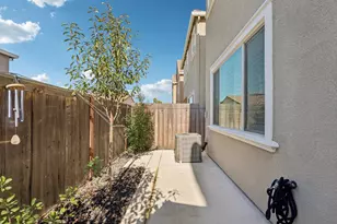 10458 Oboe Way, Elk Grove, CA 95757 - Photo 38