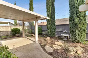 16 Ellerton Pl, Sacramento, CA 95835 - Photo 24