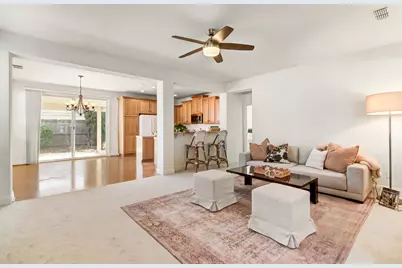 16 Ellerton Place, Sacramento, CA 95835 - Photo 4