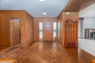 206 Meadow Ln, Modesto, CA 95351 - Photo 8