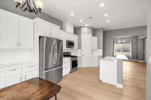 1437 W North Bear Creek Dr, Merced, CA 95348 - Photo 18