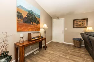 18041 Seidner Ave, Escalon, CA 95320 - Photo 10