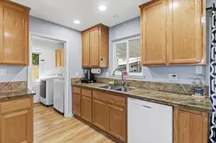 3716 Wrigley Cir, North Highlands, CA 95660 - Photo 16