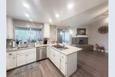 5500 Stately Oak Lane, Carmichael, CA 95608 - Photo 14