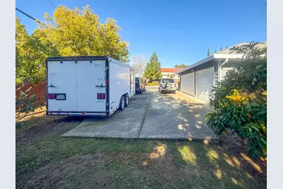 5500 Stately Oak Lane, Carmichael, CA 95608 - Photo 34