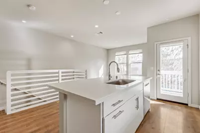 489 McClatchy Way, Sacramento, CA 95818 - Photo 10