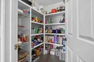 1729 Edgebrook Dr, Modesto, CA 95354 - Photo 20