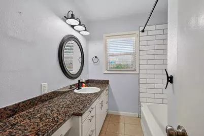 709 S Lee Avenue, Lodi, CA 95240 - Photo 22