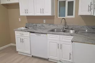 214 N Santa Clara St, Los Banos, CA 93635 - Photo 22