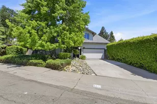 4411 Park Green Ct, Sacramento, CA 95821 - Photo 2