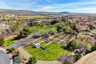 3237 4 Seasons Dr, El Dorado Hills, CA 95762 - Photo 90