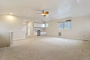 2019 Debbie Ln, Lodi, CA 95242 - Photo 30